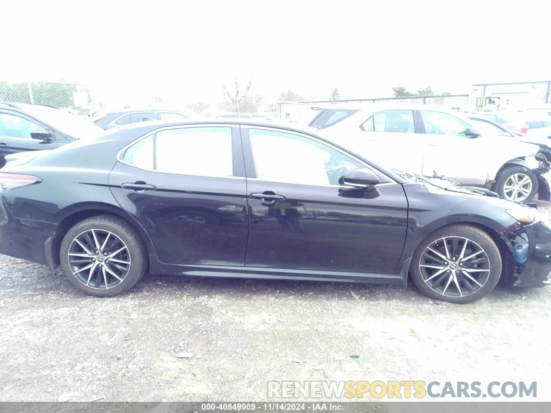 14 Фотография поврежденного автомобиля 4T1T11BK9PU081092 TOYOTA CAMRY 2023