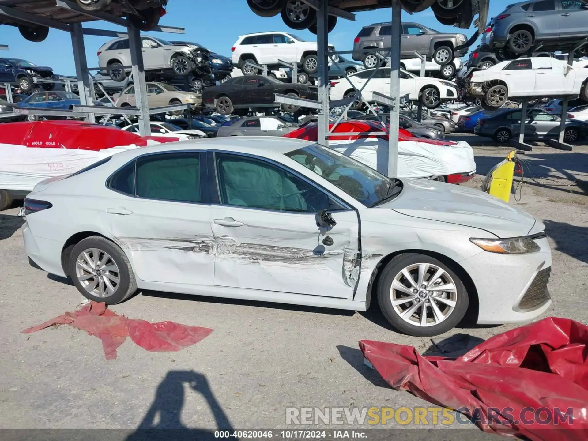 13 Фотография поврежденного автомобиля 4T1C11AK1RU214562 TOYOTA CAMRY 2024