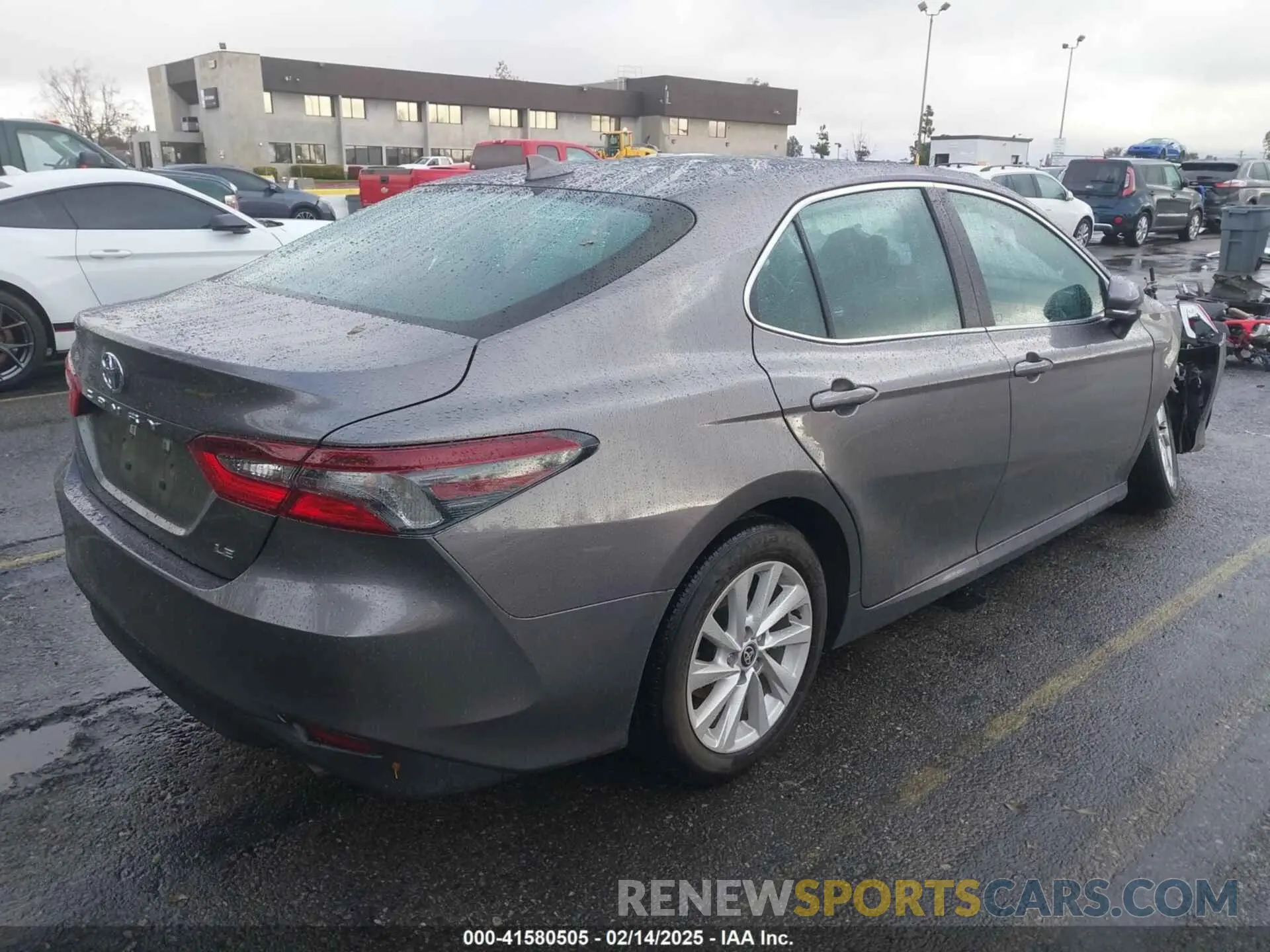 4 Photograph of a damaged car 4T1C11AK1RU228588 TOYOTA CAMRY 2024
