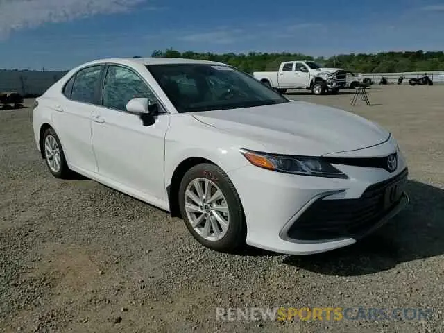 11 Photograph of a damaged car 4T1C11AK1RU257623 TOYOTA CAMRY 2024