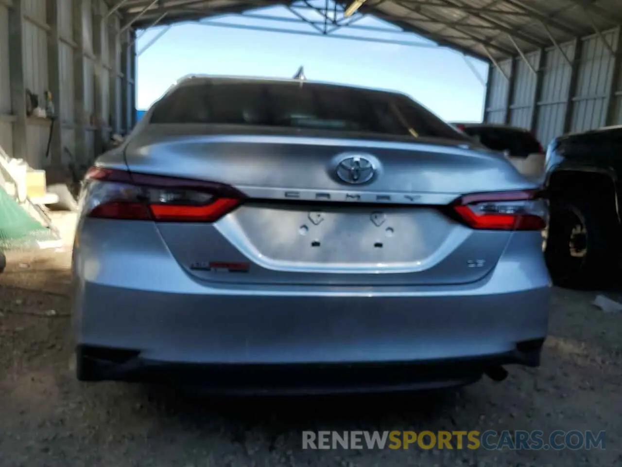 6 Фотография поврежденного автомобиля 4T1C11AK1RU866856 TOYOTA CAMRY 2024