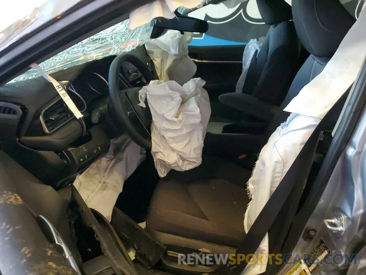 7 Photograph of a damaged car 4T1C11AK1RU903940 TOYOTA CAMRY 2024