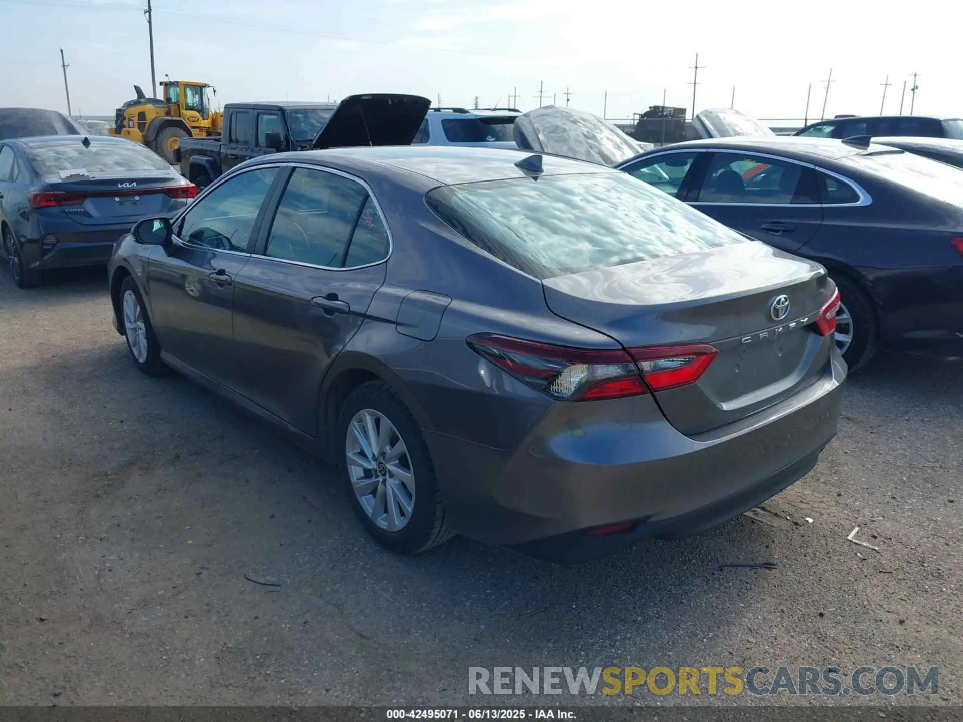 3 Photograph of a damaged car 4T1C11AK2RU208091 TOYOTA CAMRY 2024