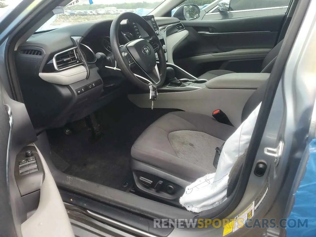 7 Photograph of a damaged car 4T1C11AK2RU870530 TOYOTA CAMRY 2024