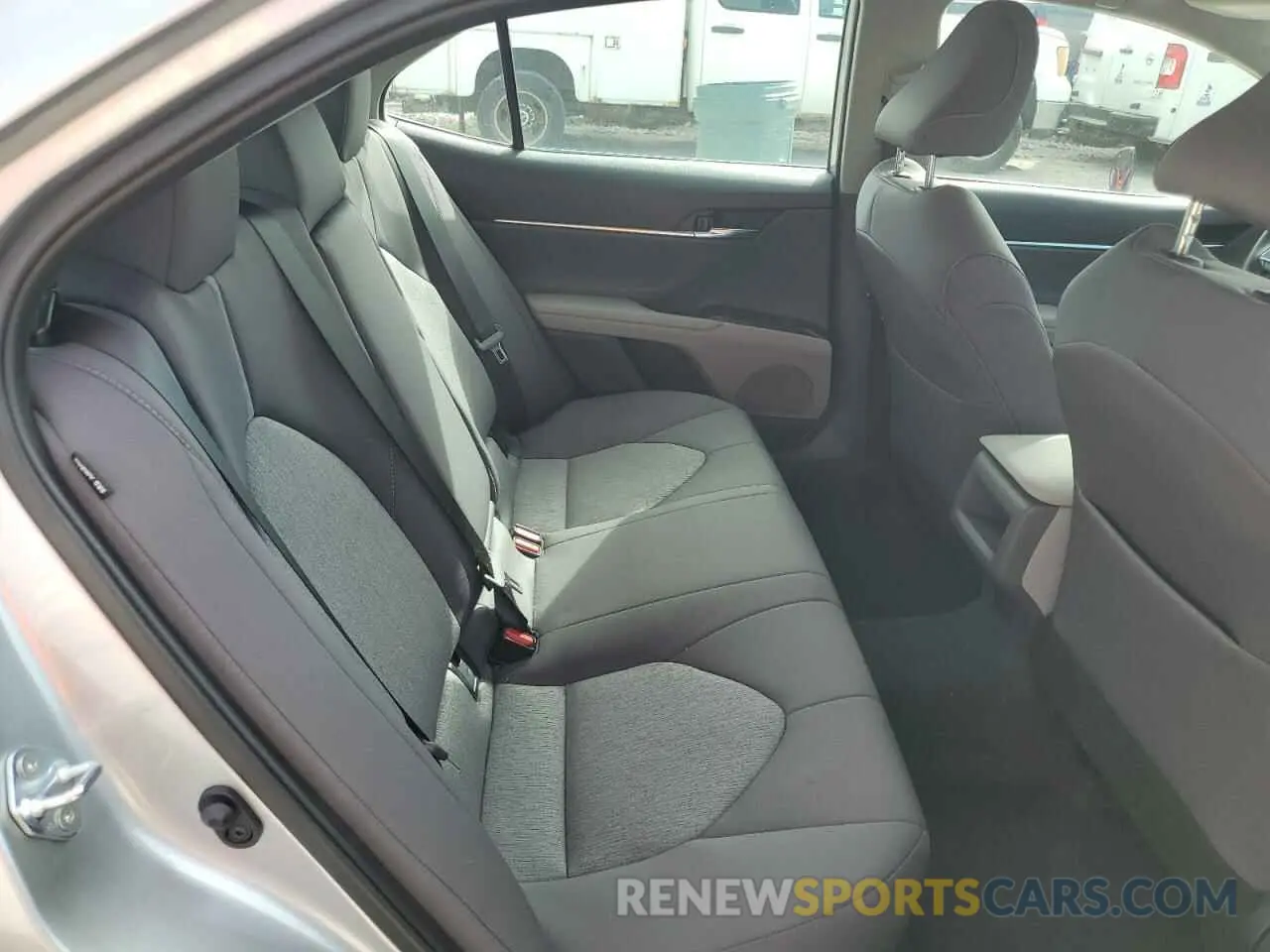 10 Фотография поврежденного автомобиля 4T1C11AK2RU920309 TOYOTA CAMRY 2024