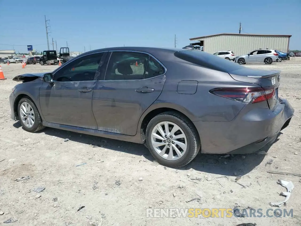 2 Фотография поврежденного автомобиля 4T1C11AK4RU896143 TOYOTA CAMRY 2024