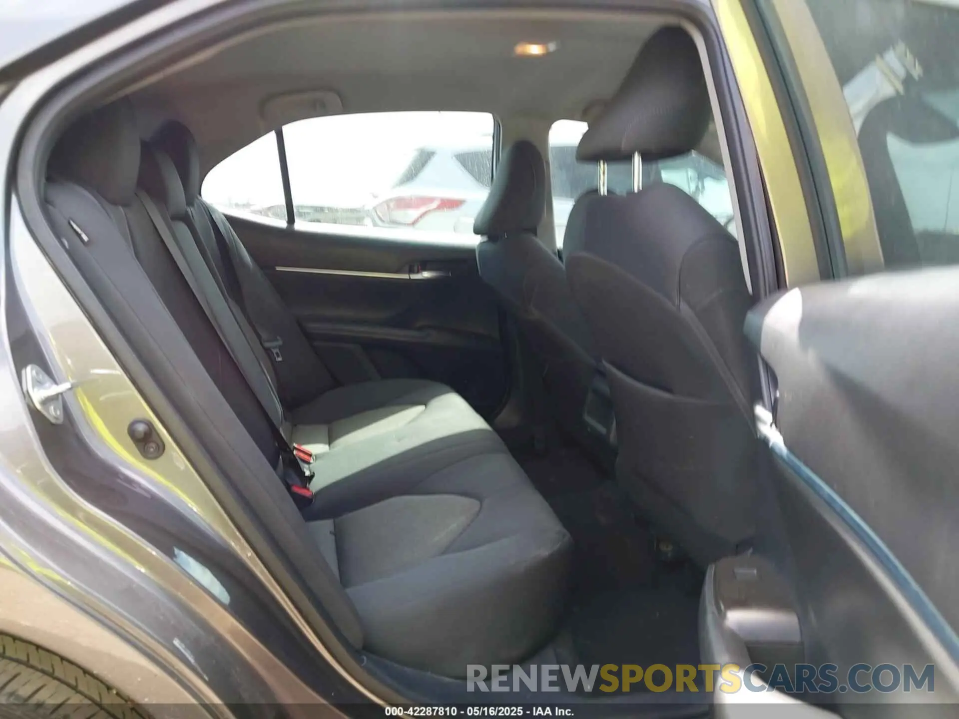 8 Фотография поврежденного автомобиля 4T1C11AK4RU906525 TOYOTA CAMRY 2024