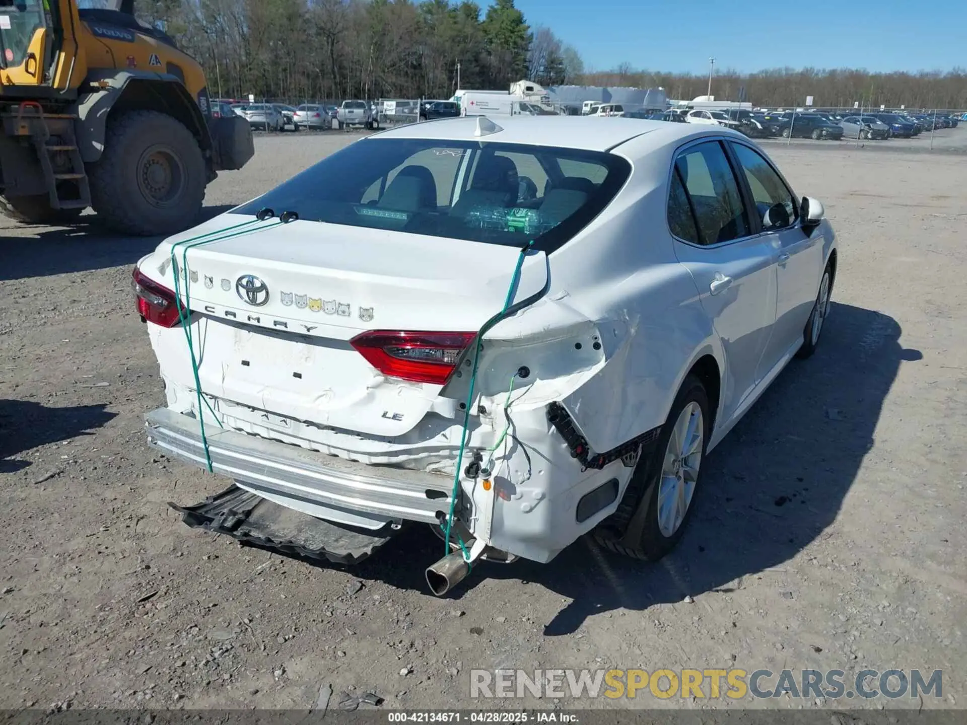 6 Фотография поврежденного автомобиля 4T1C11AK5RU193067 TOYOTA CAMRY 2024