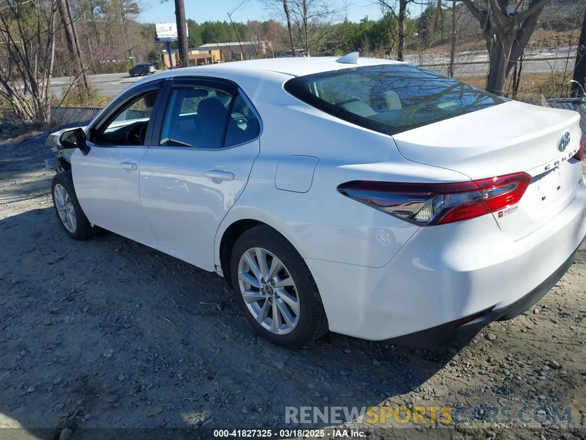 3 Photograph of a damaged car 4T1C11AK5RU858095 TOYOTA CAMRY 2024
