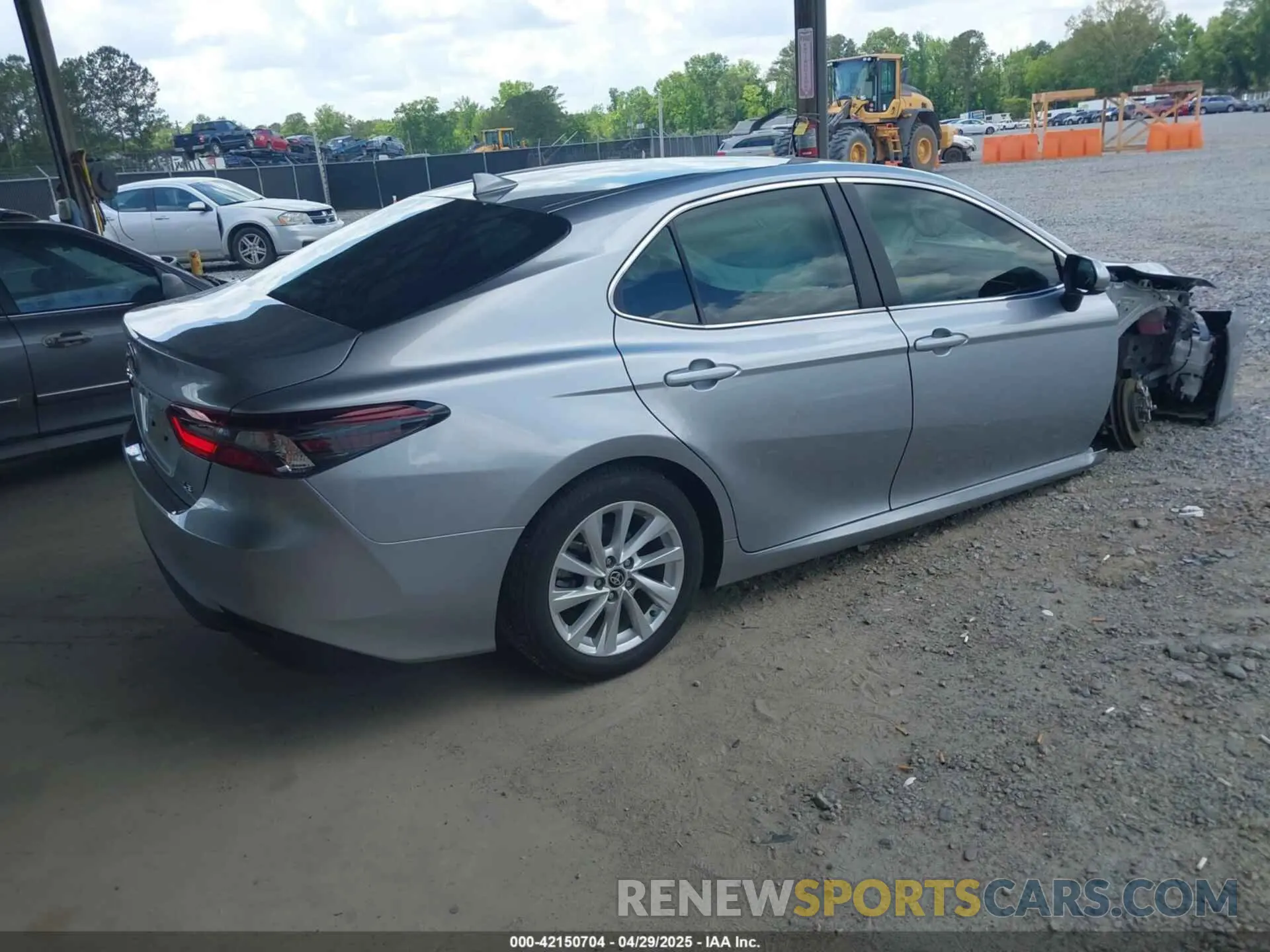 4 Фотография поврежденного автомобиля 4T1C11AK6RU874600 TOYOTA CAMRY 2024