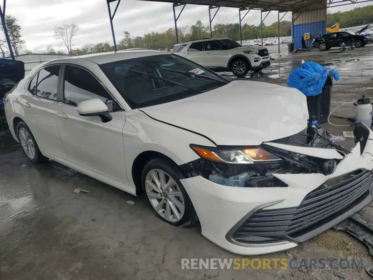 4 Photograph of a damaged car 4T1C11AK7RU196035 TOYOTA CAMRY 2024