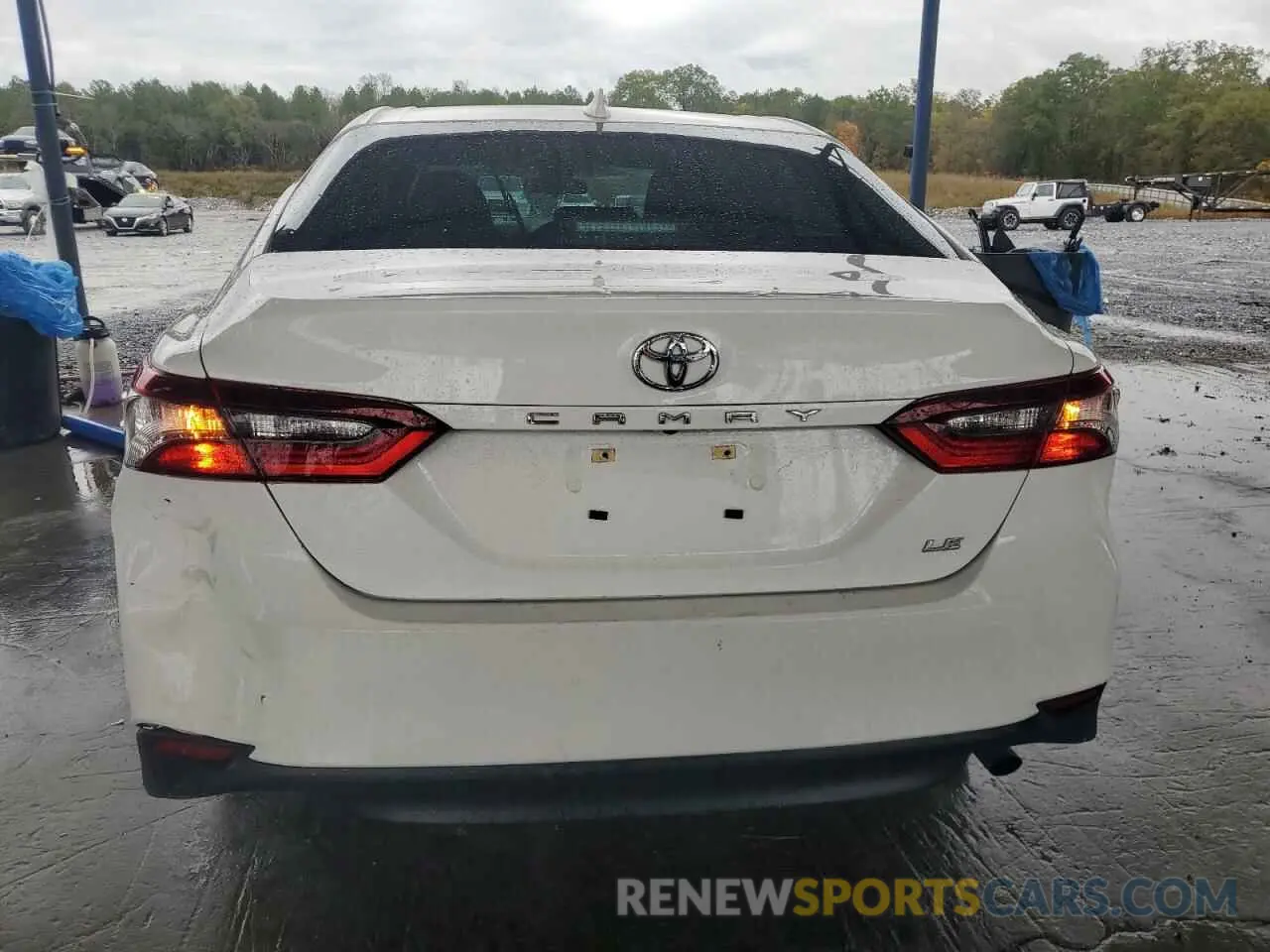 6 Photograph of a damaged car 4T1C11AK7RU196035 TOYOTA CAMRY 2024