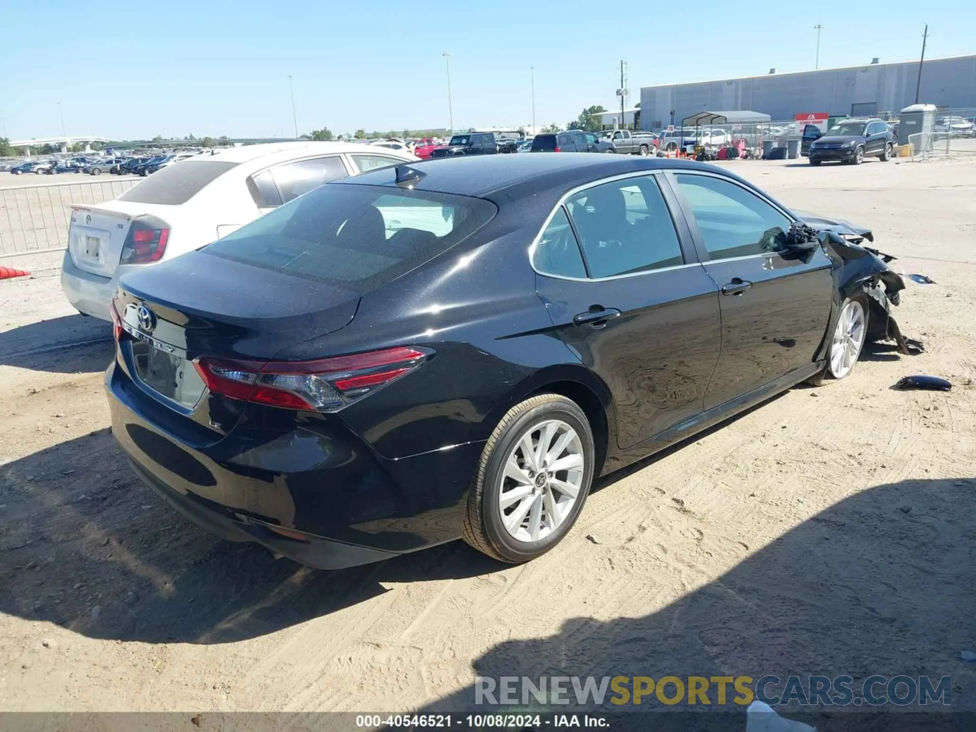 4 Фотография поврежденного автомобиля 4T1C11AK7RU248196 TOYOTA CAMRY 2024