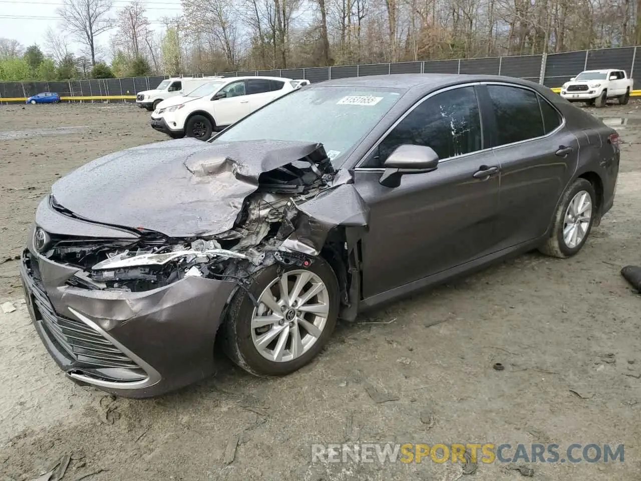 1 Photograph of a damaged car 4T1C11AK7RU843517 TOYOTA CAMRY 2024