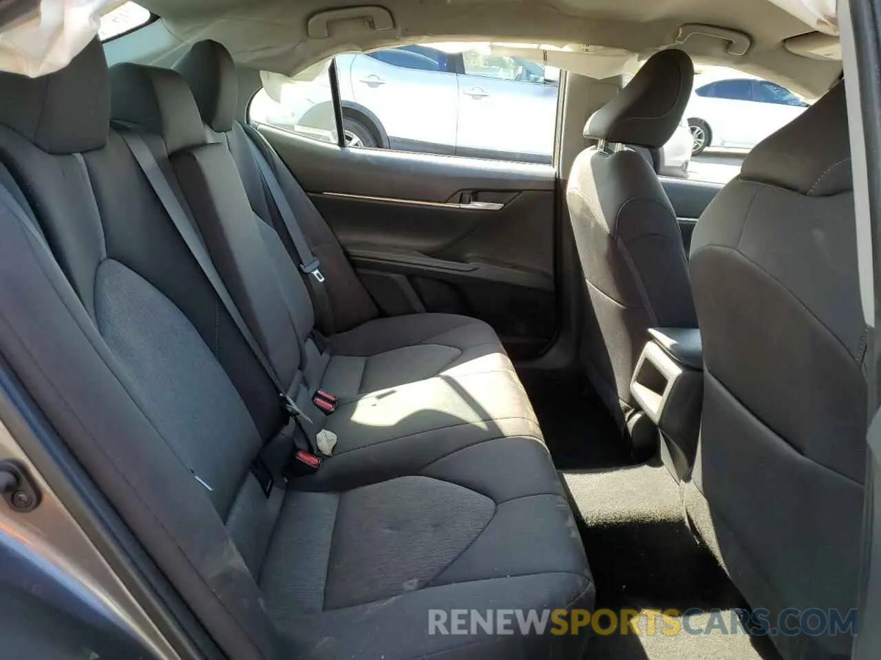 10 Фотография поврежденного автомобиля 4T1C11AK7RU862214 TOYOTA CAMRY 2024