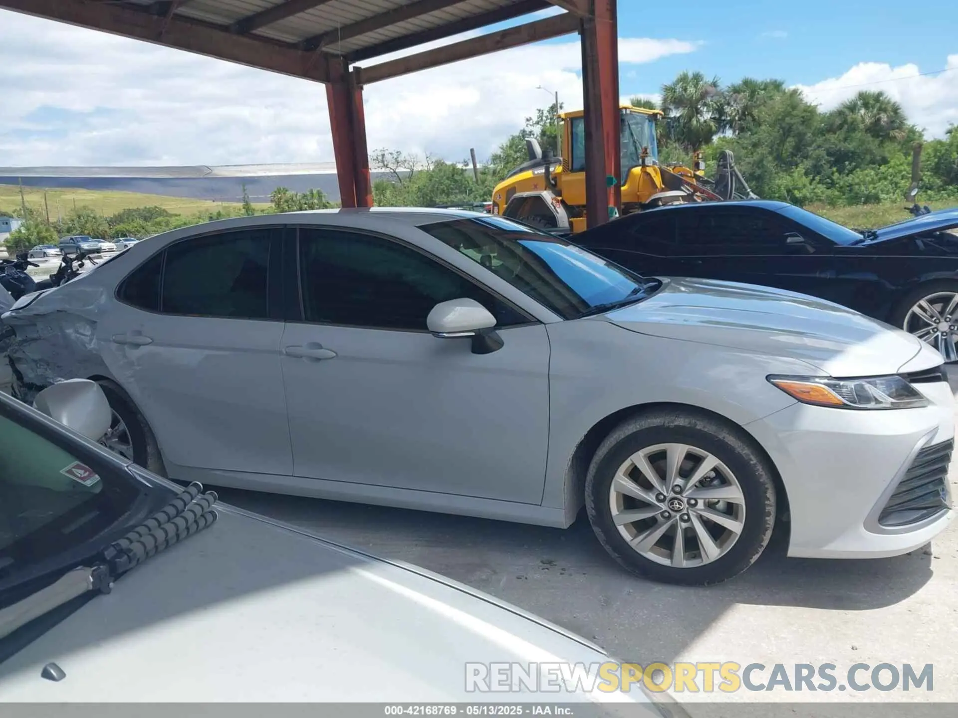 14 Фотография поврежденного автомобиля 4T1C11AK8RU215529 TOYOTA CAMRY 2024