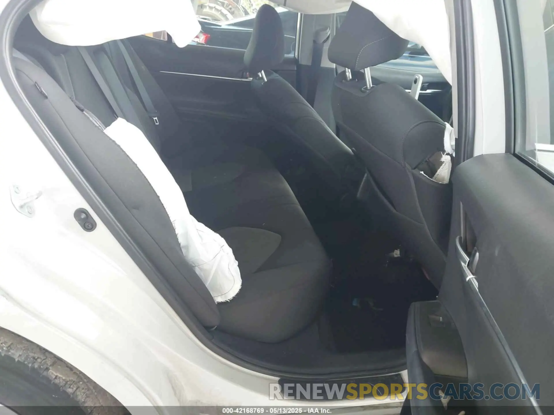 8 Фотография поврежденного автомобиля 4T1C11AK8RU215529 TOYOTA CAMRY 2024