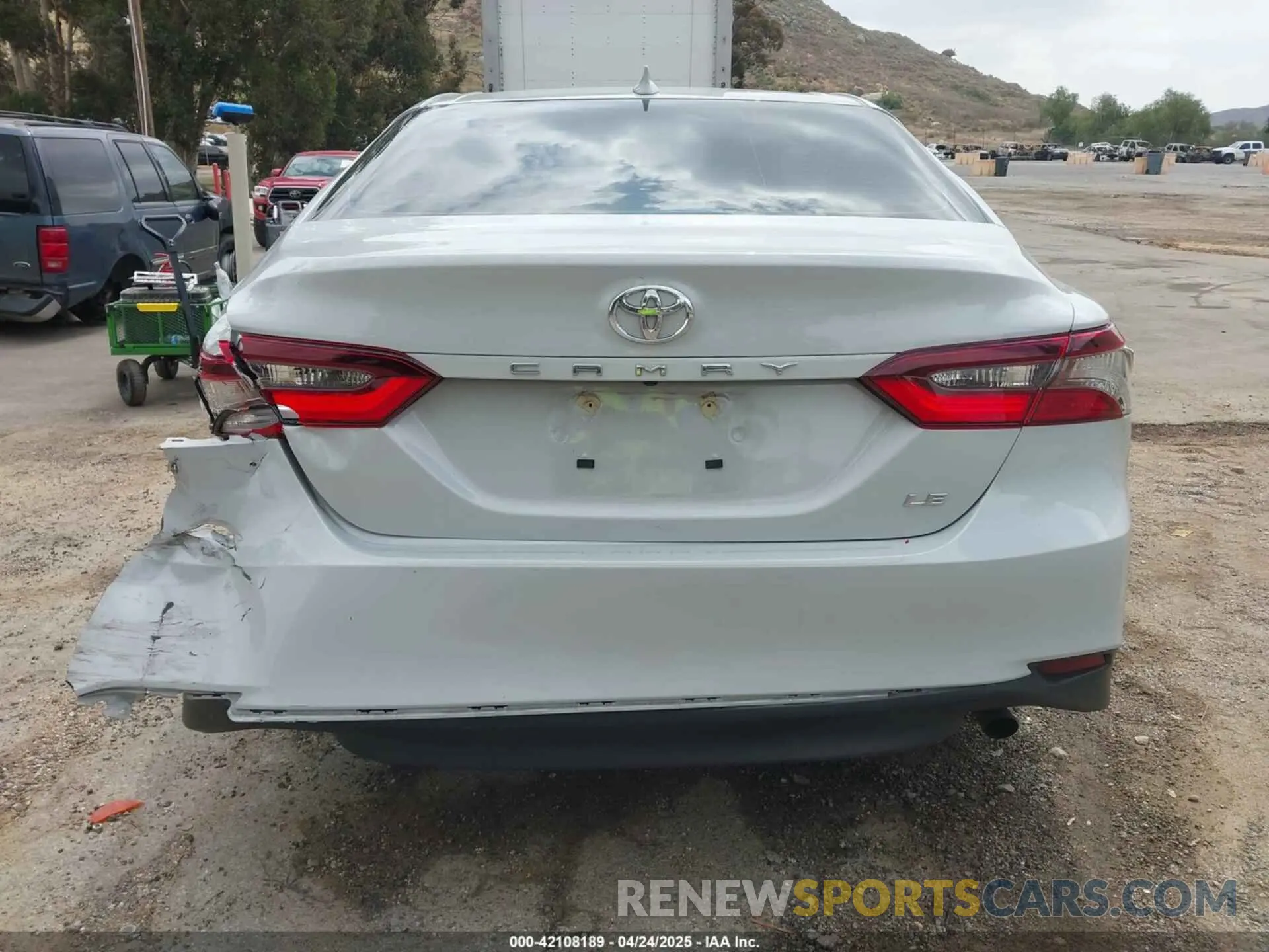 16 Photograph of a damaged car 4T1C11AK9RU228788 TOYOTA CAMRY 2024