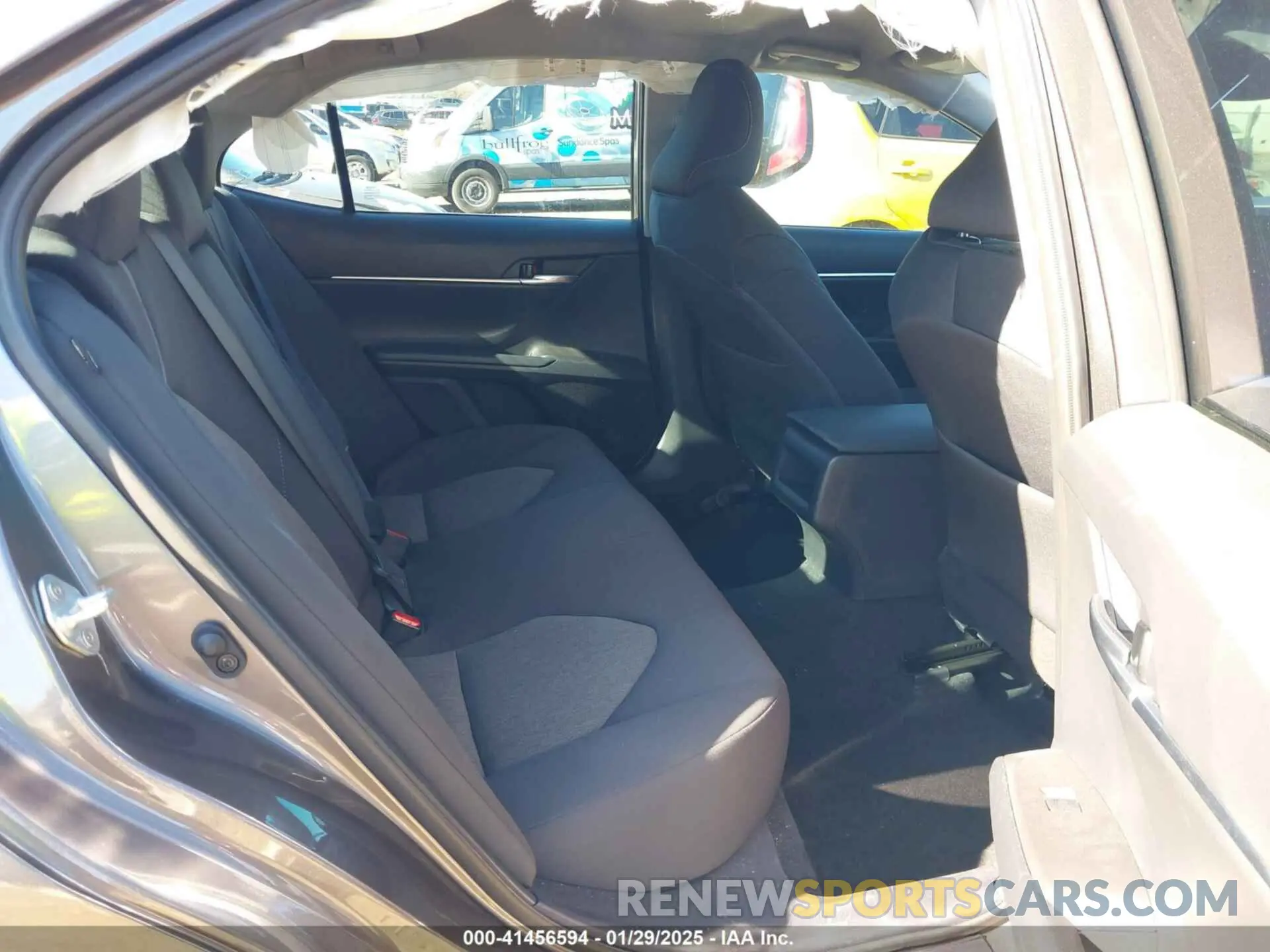 8 Фотография поврежденного автомобиля 4T1C11AKXRU859565 TOYOTA CAMRY 2024