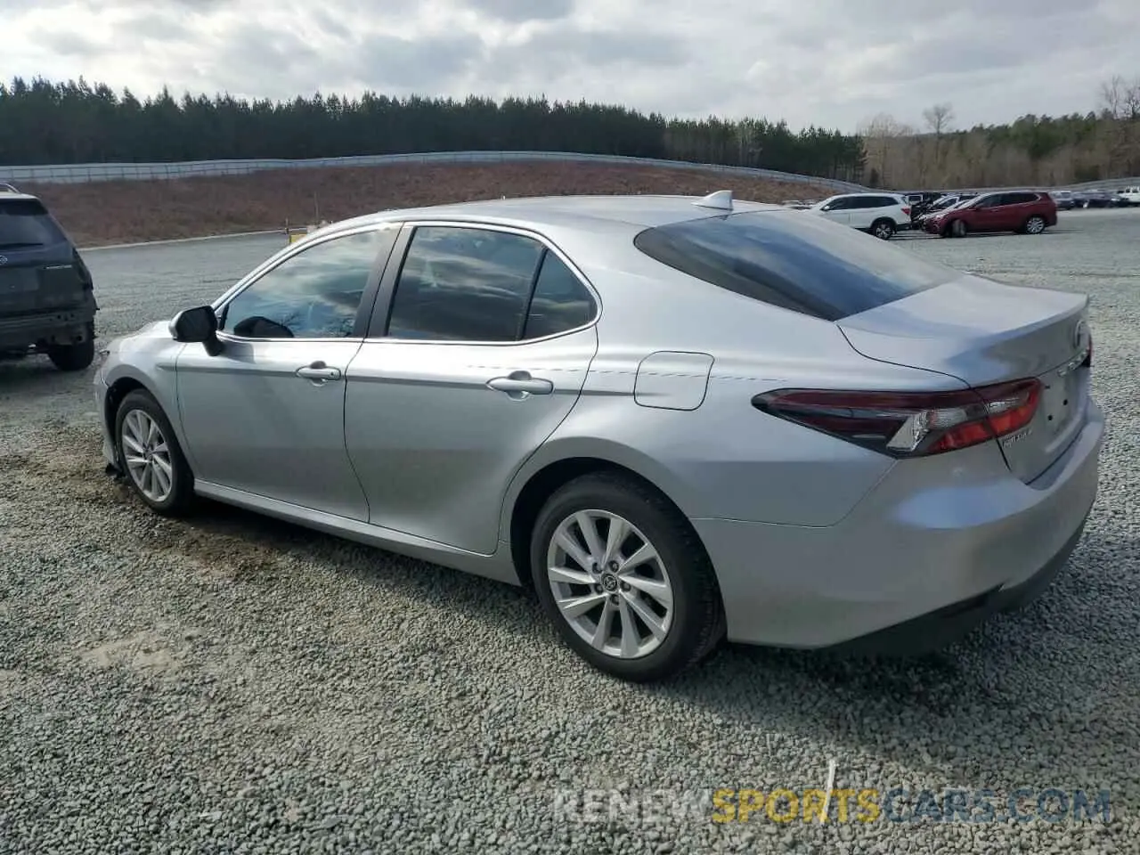 2 Фотография поврежденного автомобиля 4T1C11AKXRU879234 TOYOTA CAMRY 2024