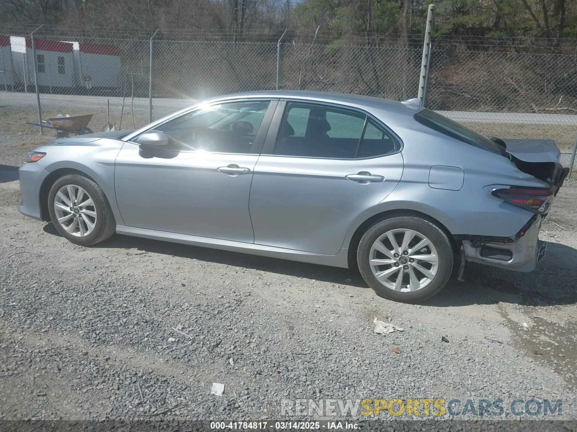 14 Photograph of a damaged car 4T1C11AKXRU899113 TOYOTA CAMRY 2024