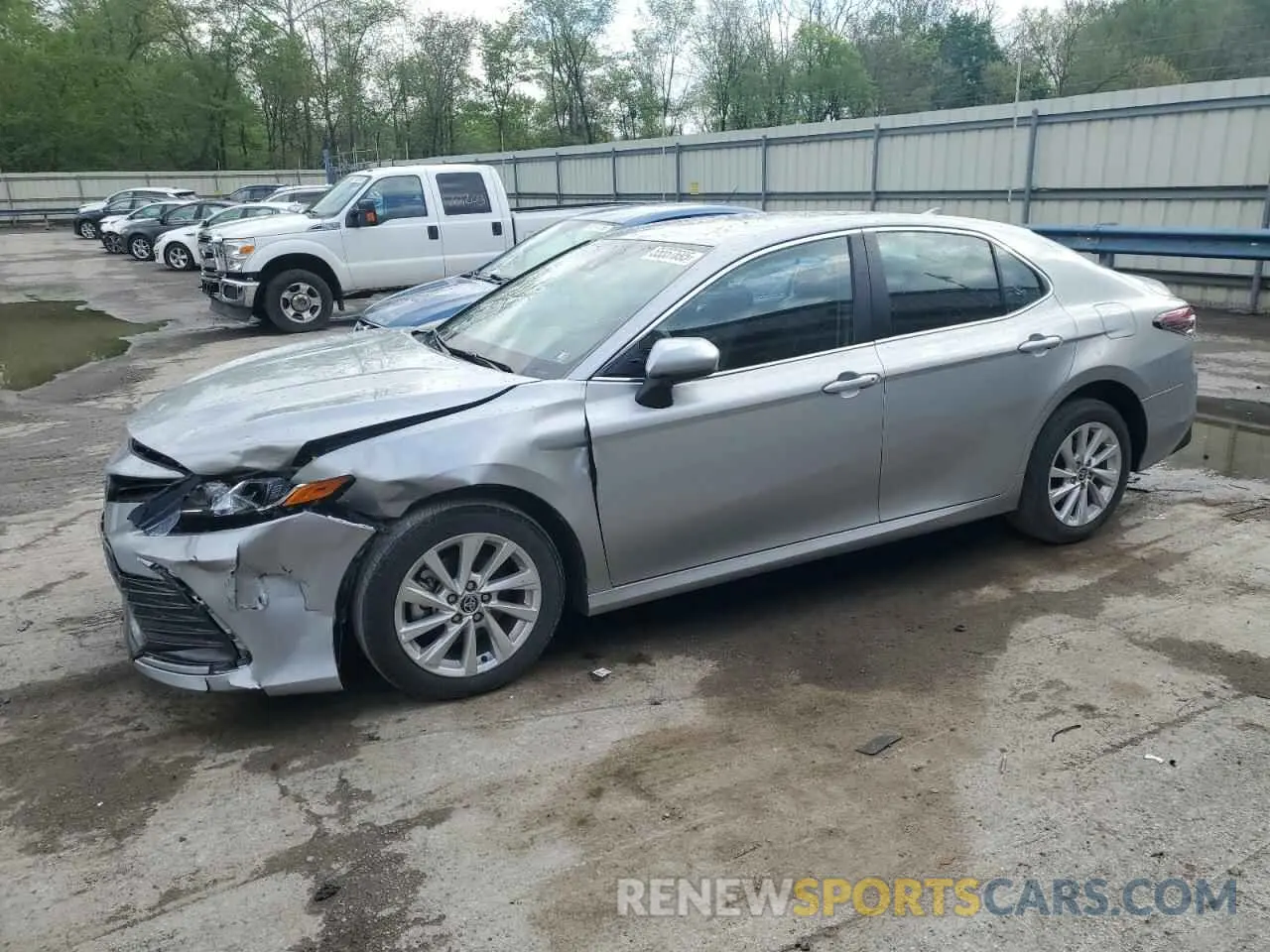1 Photograph of a damaged car 4T1C11BK2RU128272 TOYOTA CAMRY 2024