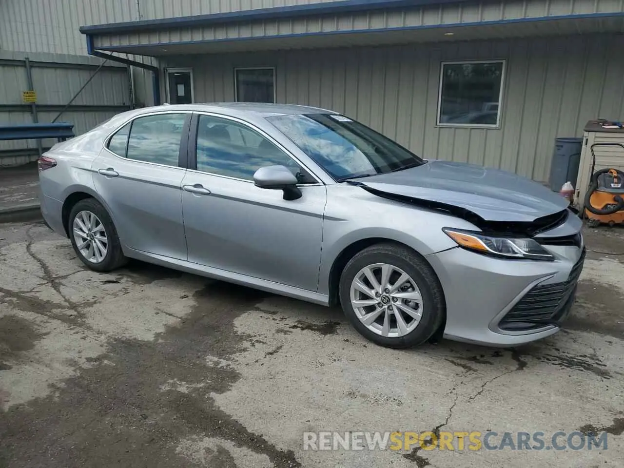 4 Photograph of a damaged car 4T1C11BK2RU128272 TOYOTA CAMRY 2024