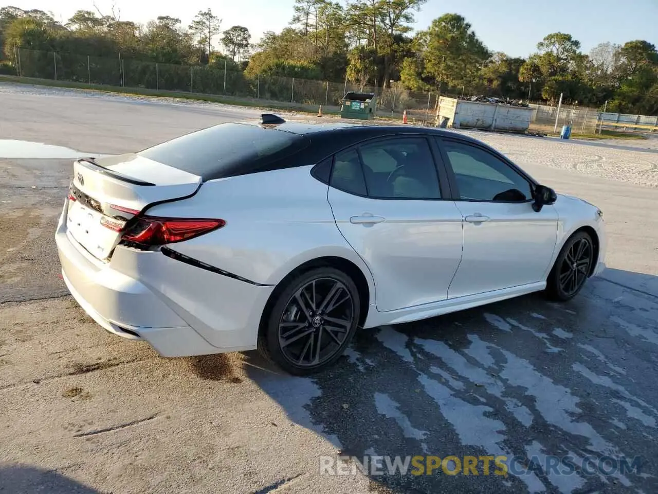 3 Фотография поврежденного автомобиля 4T1DAACK6SU017278 TOYOTA CAMRY 2024