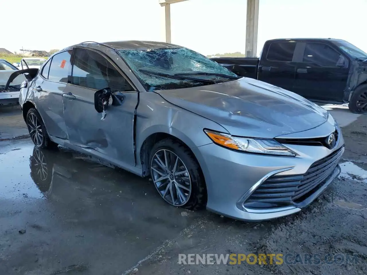 4 Фотография поврежденного автомобиля 4T1F11AK2RU224109 TOYOTA CAMRY 2024