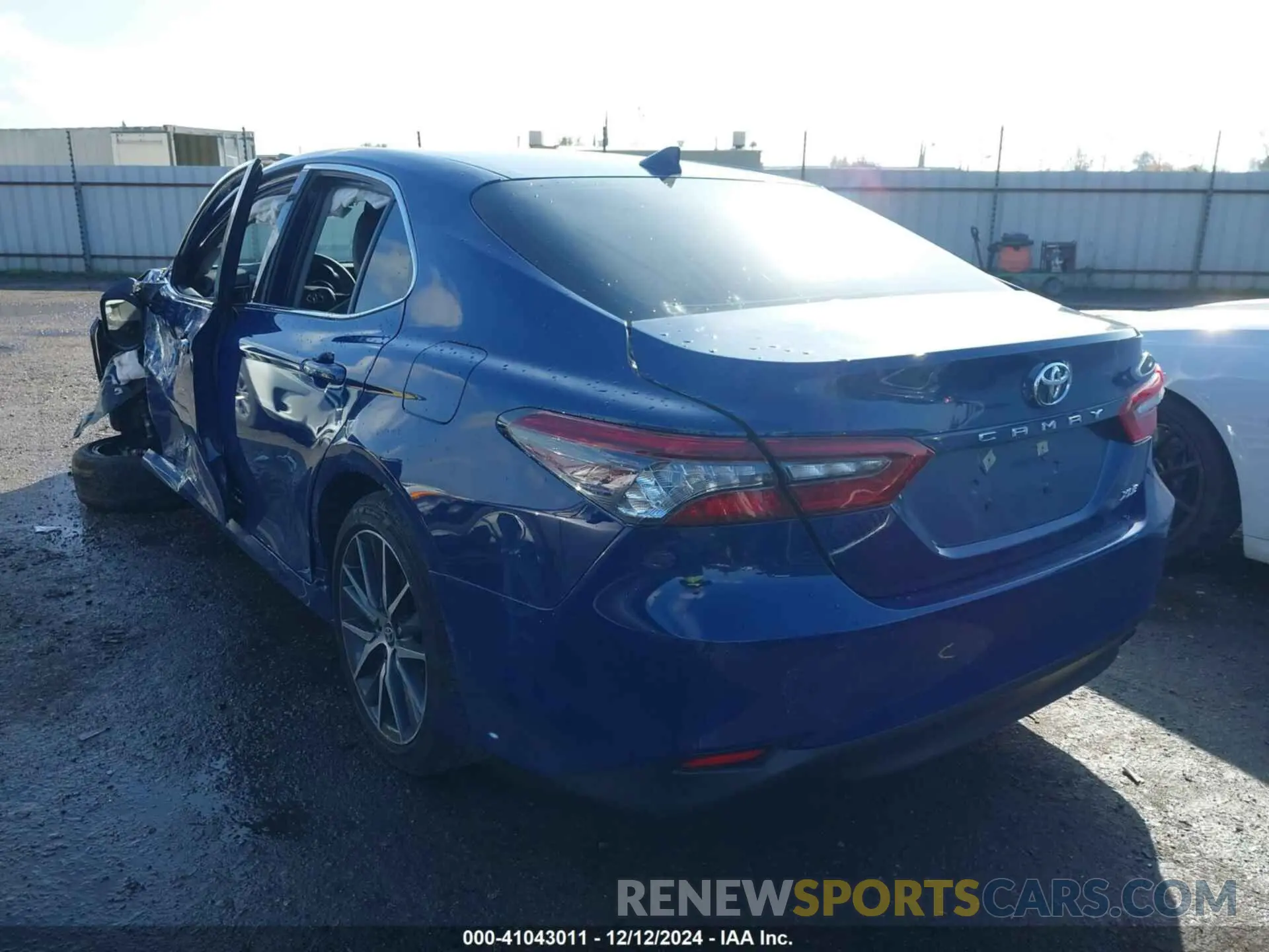 3 Photograph of a damaged car 4T1F11AK7RU209279 TOYOTA CAMRY 2024