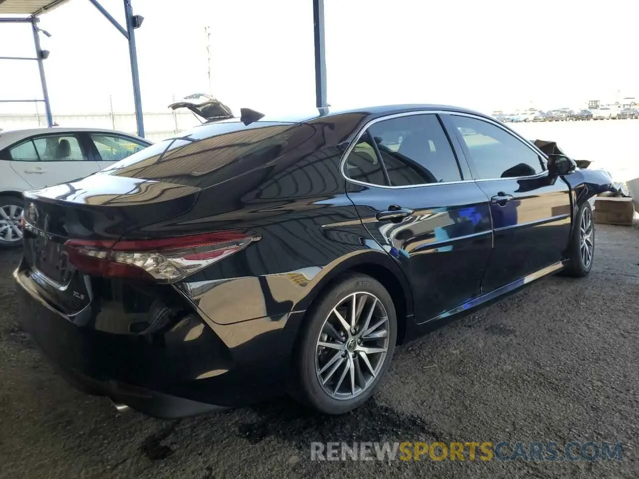 3 Photograph of a damaged car 4T1F11AK8RU891833 TOYOTA CAMRY 2024