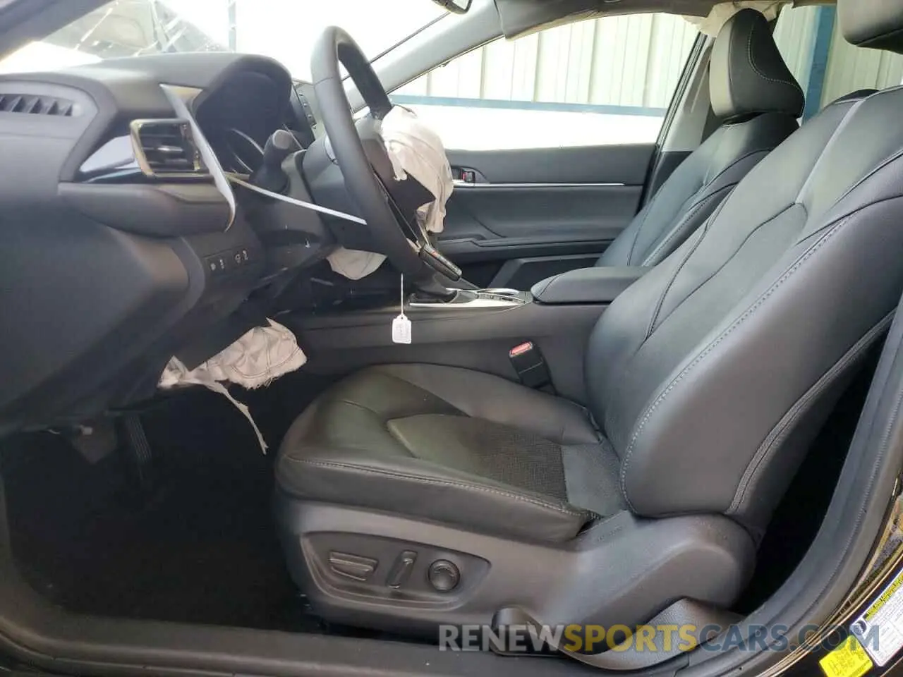 7 Photograph of a damaged car 4T1F11AK8RU891833 TOYOTA CAMRY 2024