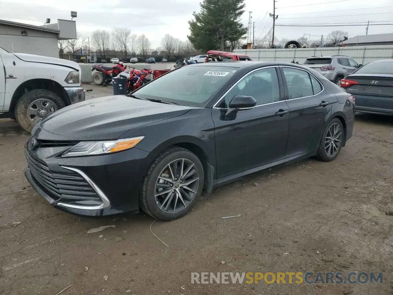 1 Фотография поврежденного автомобиля 4T1F11AKXRU879862 TOYOTA CAMRY 2024