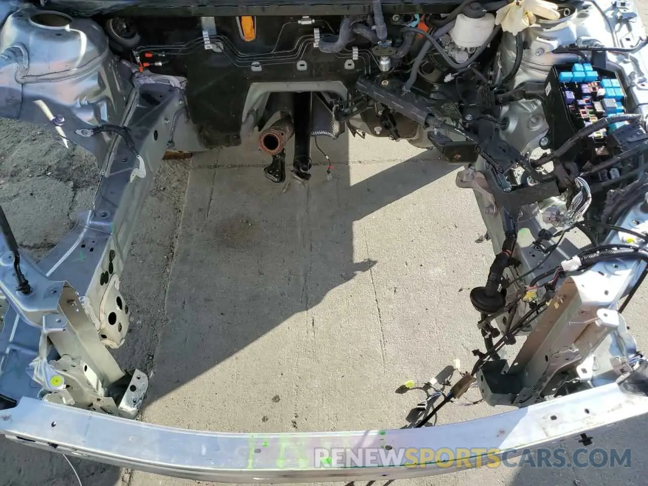 11 Фотография поврежденного автомобиля 4T1F11BK7RU112498 TOYOTA CAMRY 2024