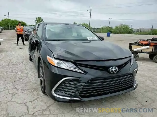 13 Photograph of a damaged car 4T1F11BKXRU130476 TOYOTA CAMRY 2024
