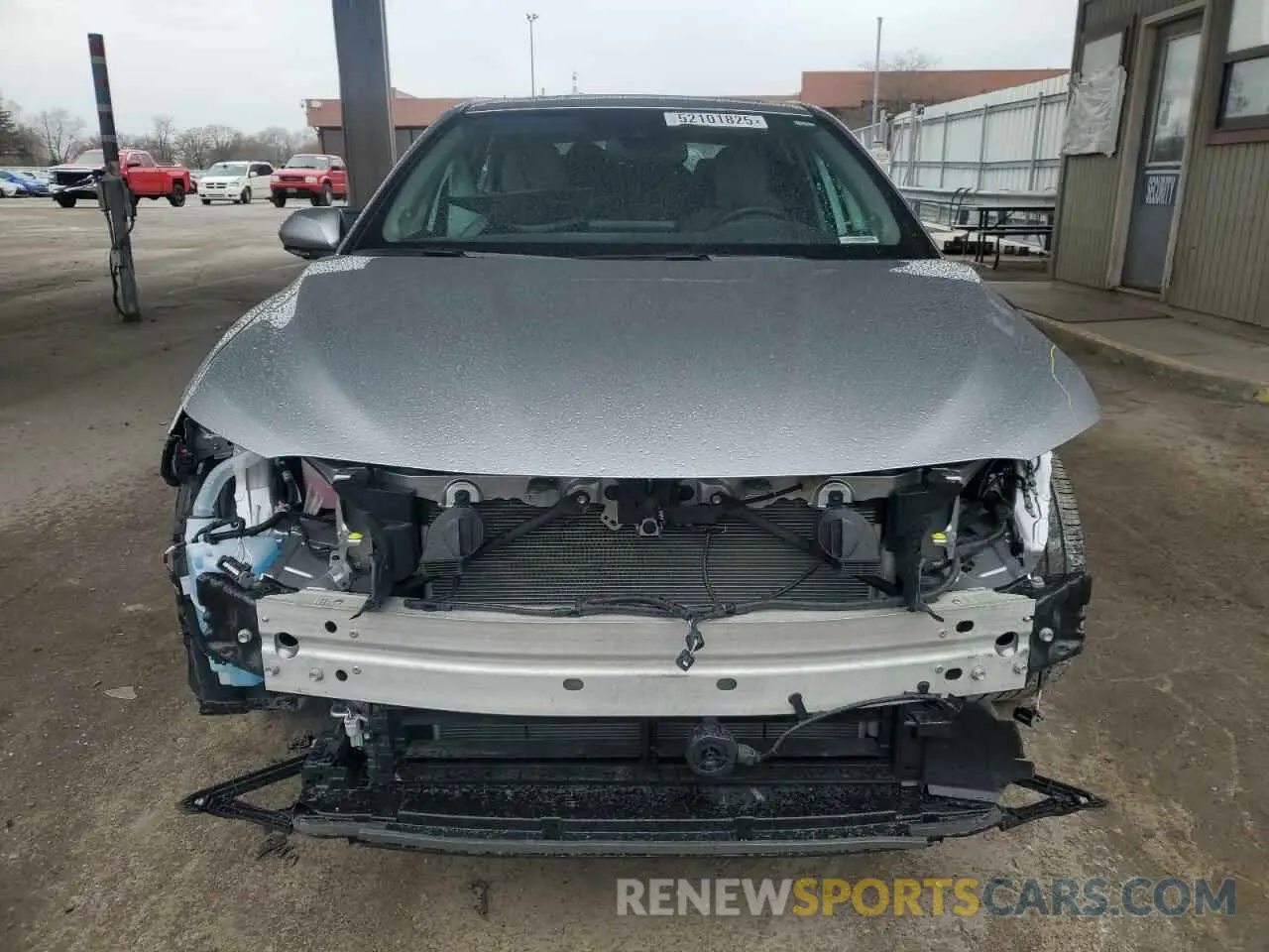 5 Photograph of a damaged car 4T1F31AK2RU625928 TOYOTA CAMRY 2024