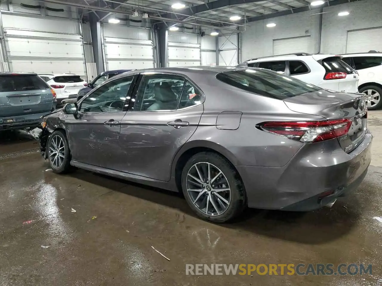 2 Photograph of a damaged car 4T1F31AK7RU072595 TOYOTA CAMRY 2024