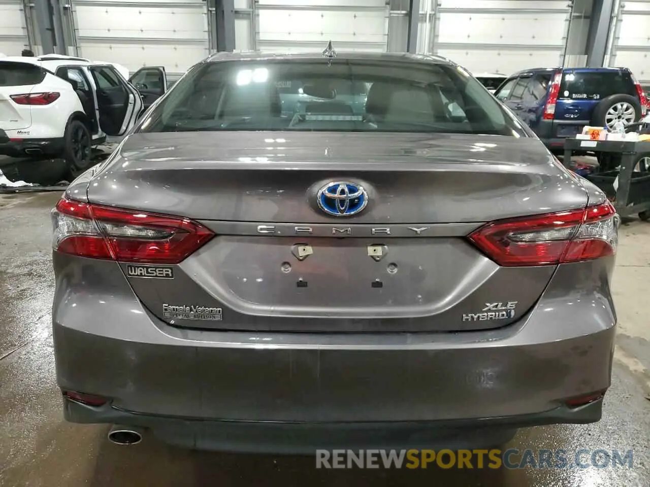 6 Photograph of a damaged car 4T1F31AK7RU072595 TOYOTA CAMRY 2024