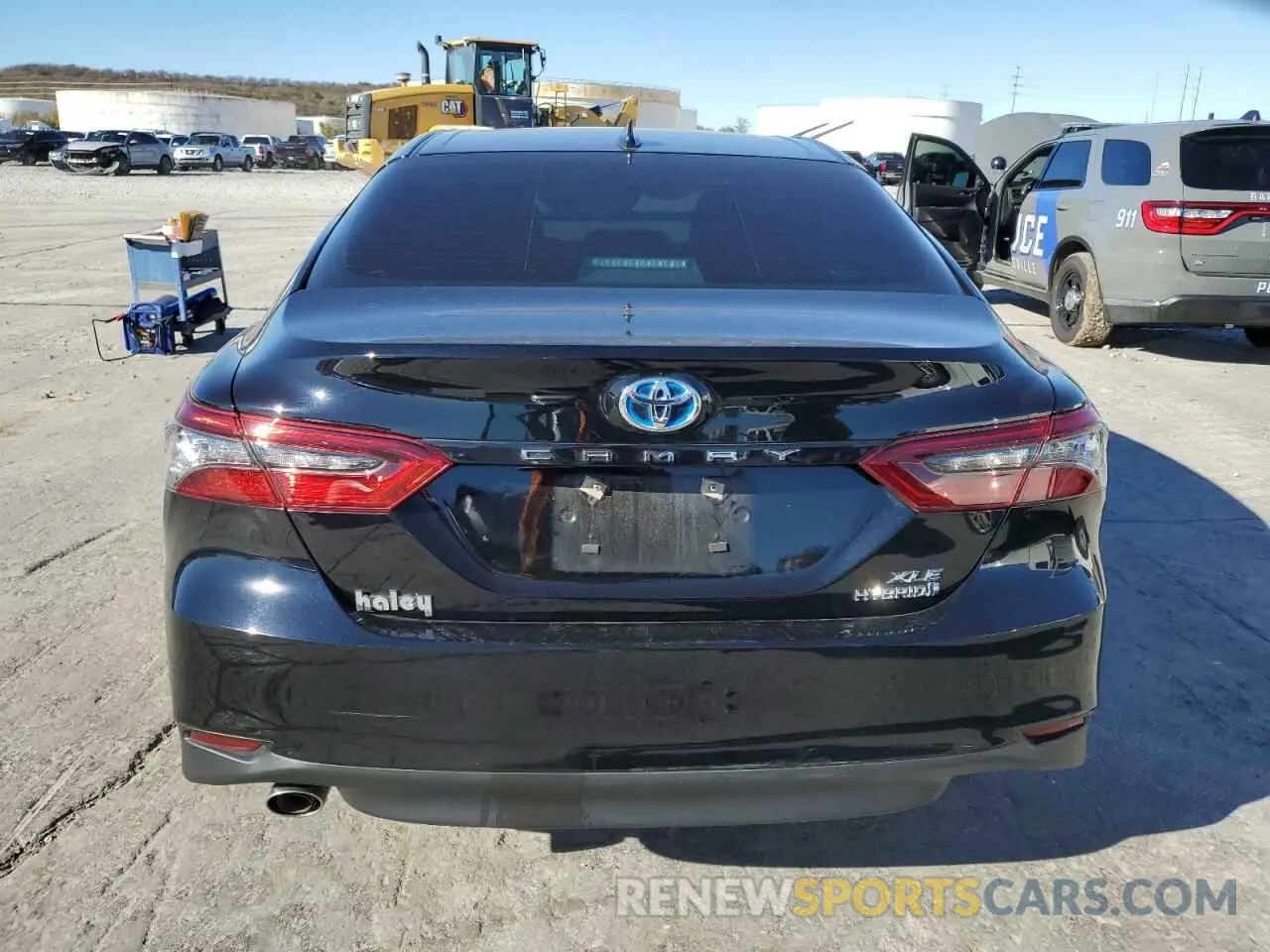 6 Photograph of a damaged car 4T1F31AK8RU072735 TOYOTA CAMRY 2024