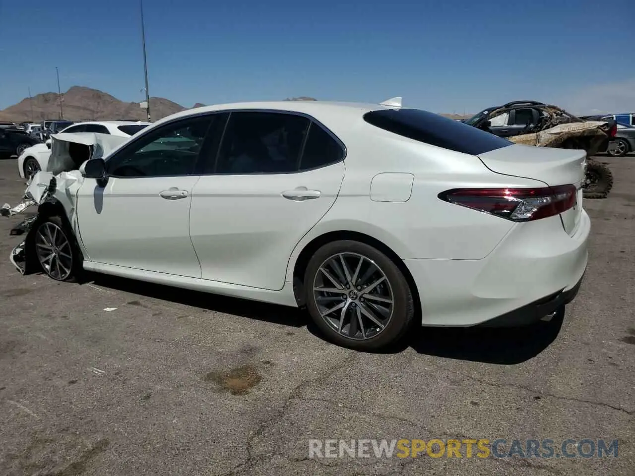 2 Фотография поврежденного автомобиля 4T1F31AKXRU067214 TOYOTA CAMRY 2024
