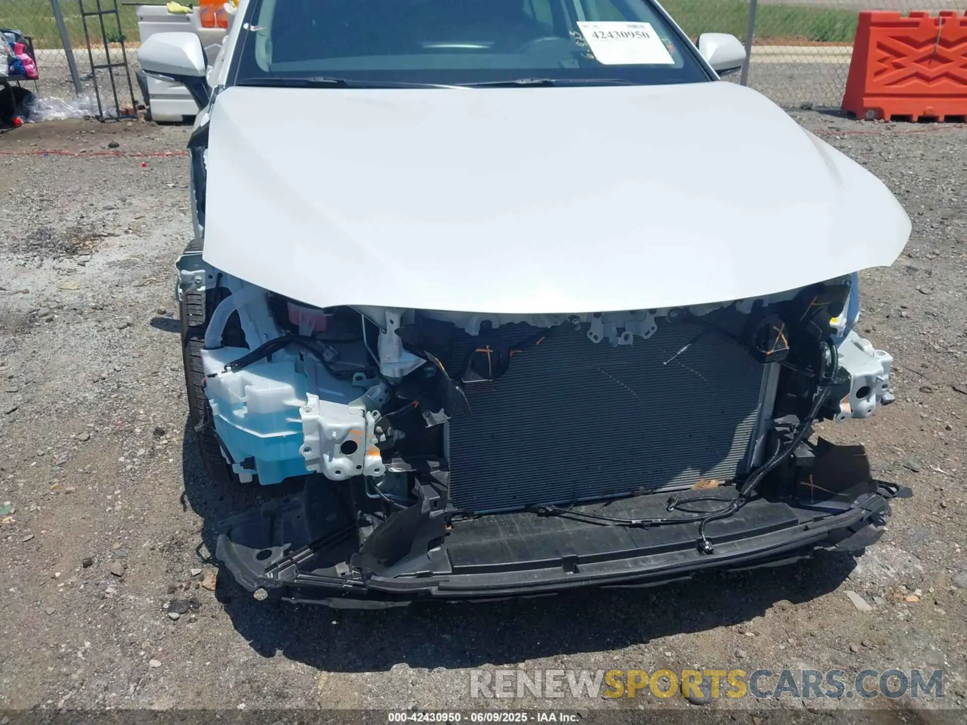 18 Photograph of a damaged car 4T1FZ1AK9RU095424 TOYOTA CAMRY 2024