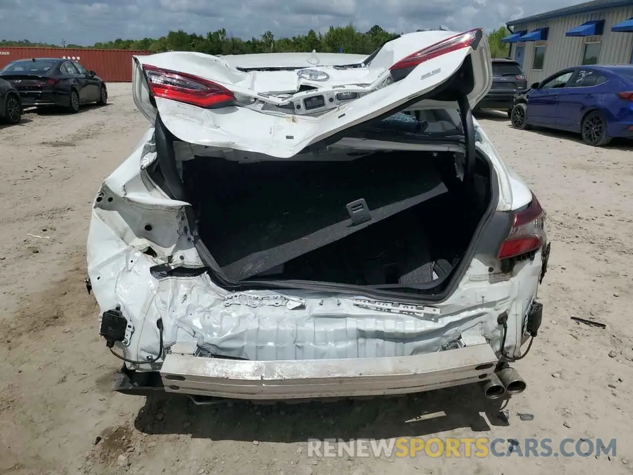 6 Фотография поврежденного автомобиля 4T1G11AK0RU870219 TOYOTA CAMRY 2024