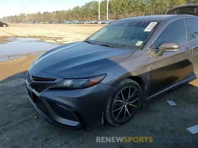 11 Photograph of a damaged car 4T1G11AK1RU202493 TOYOTA CAMRY 2024
