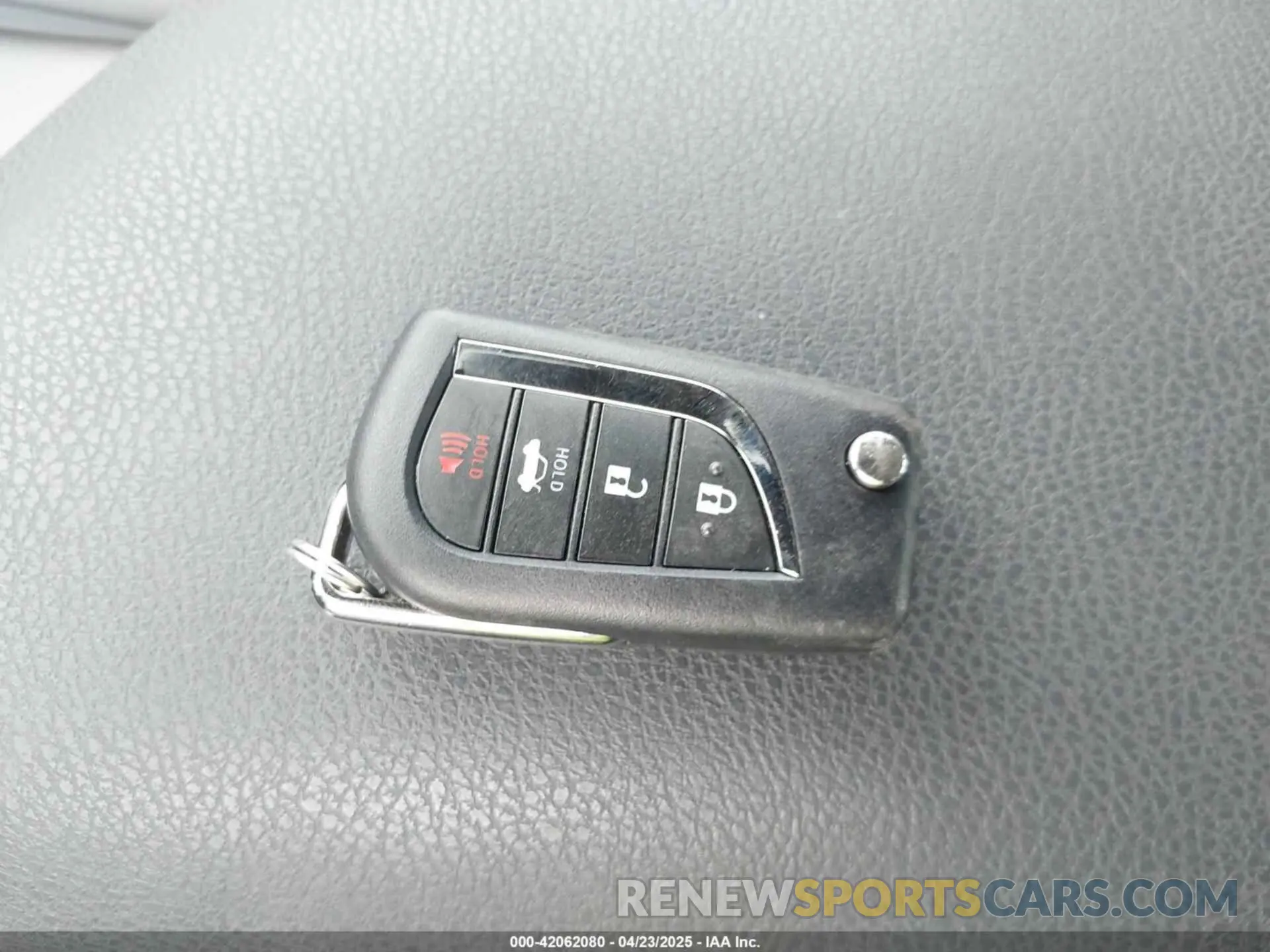 11 Фотография поврежденного автомобиля 4T1G11AK1RU212408 TOYOTA CAMRY 2024