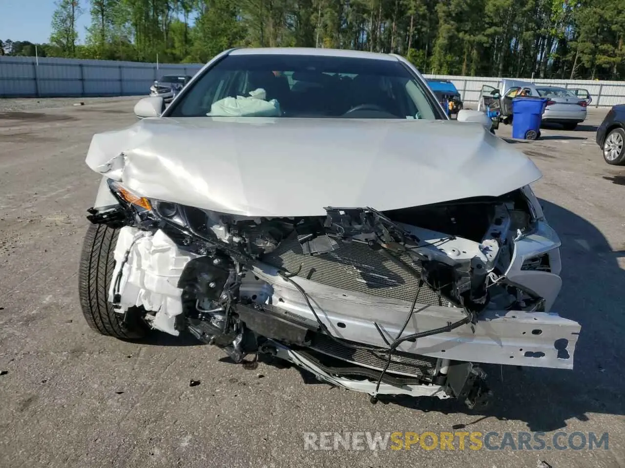 5 Фотография поврежденного автомобиля 4T1G11AK1RU261933 TOYOTA CAMRY 2024