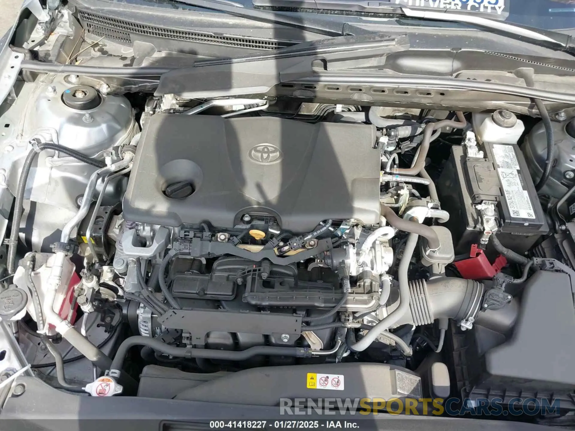 10 Фотография поврежденного автомобиля 4T1G11AK1RU847354 TOYOTA CAMRY 2024