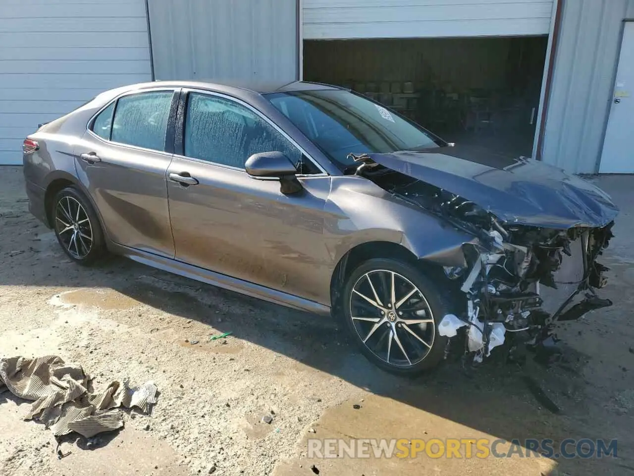 4 Photograph of a damaged car 4T1G11AK1RU862498 TOYOTA CAMRY 2024