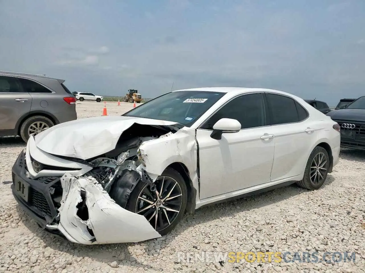 1 Photograph of a damaged car 4T1G11AK2RU845533 TOYOTA CAMRY 2024