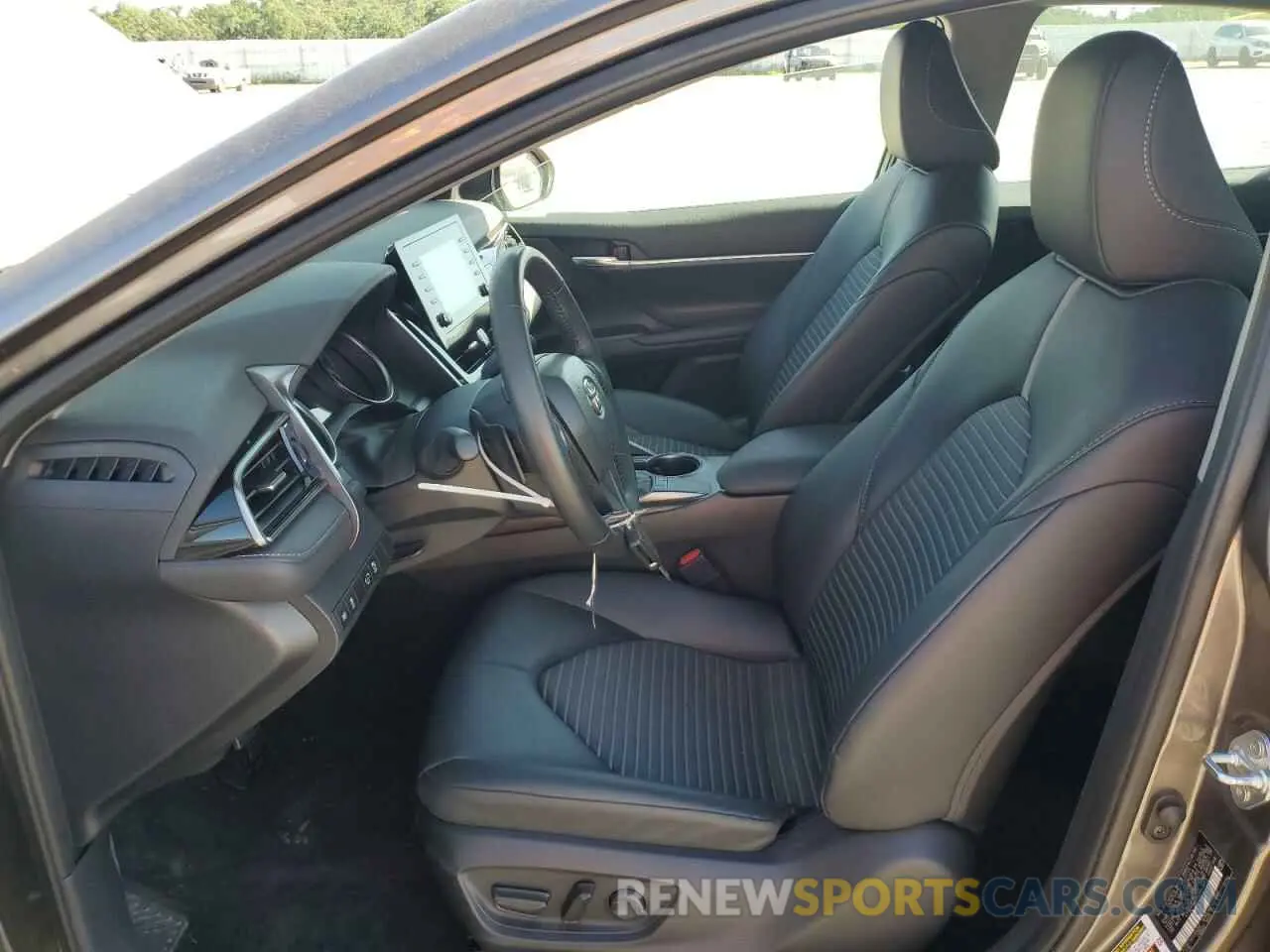 7 Photograph of a damaged car 4T1G11AK2RU894389 TOYOTA CAMRY 2024