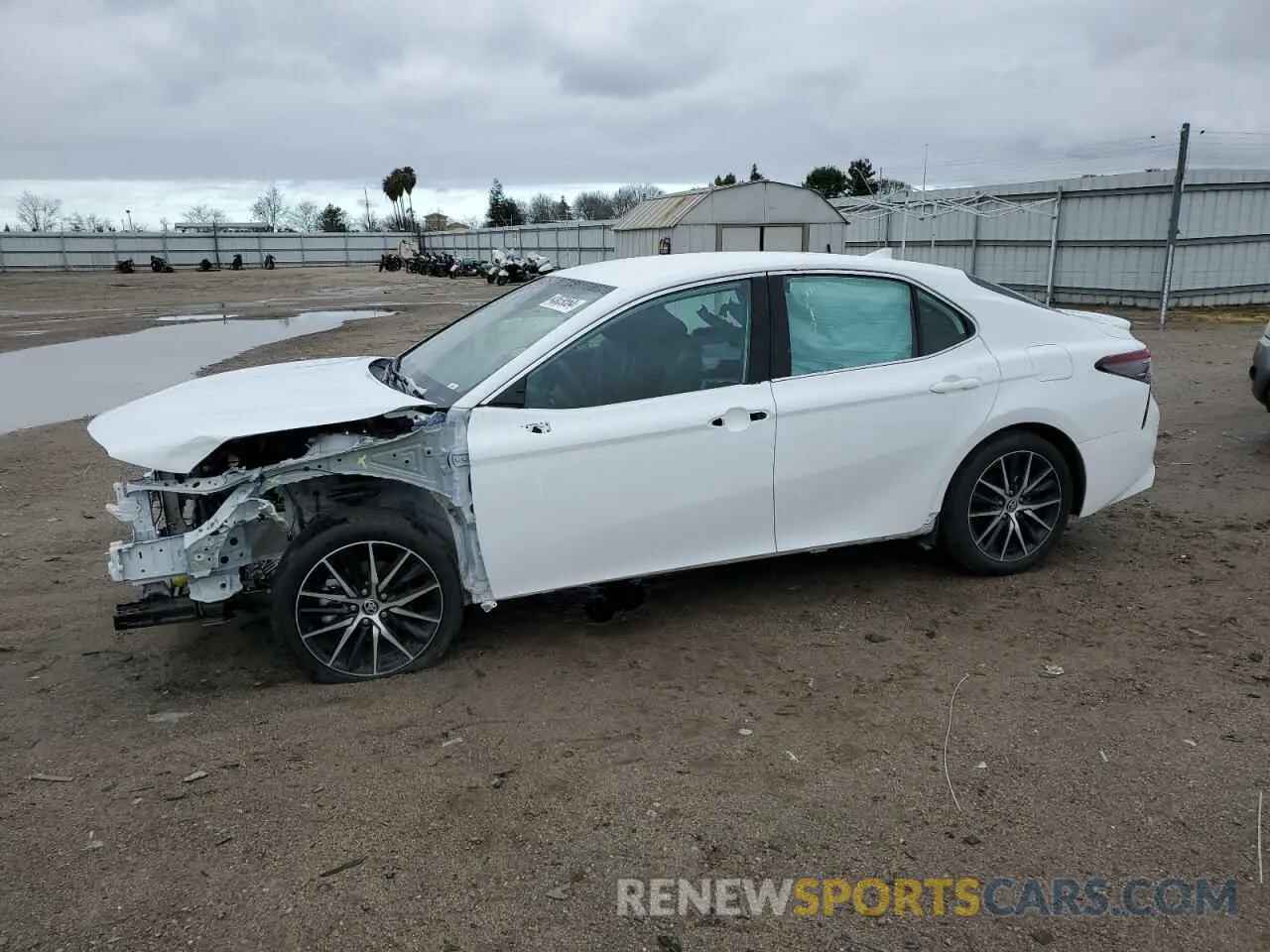1 Photograph of a damaged car 4T1G11AK3RU846318 TOYOTA CAMRY 2024